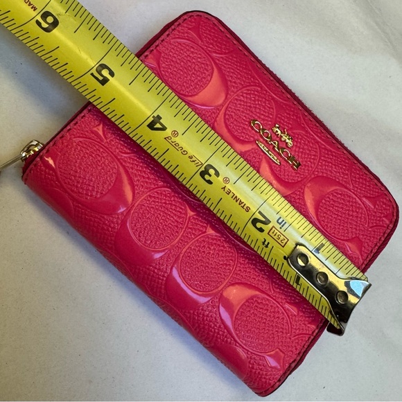 Coach Neon Hot Pink Patent Logo zip around wallet-NWOT ๐๐๐ - Picture 8 of 13